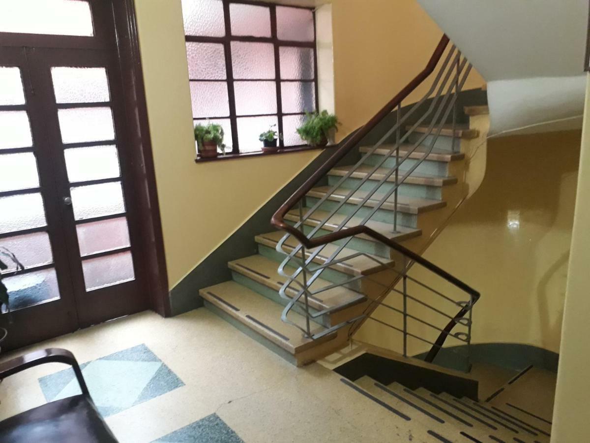 Aragon Hotel